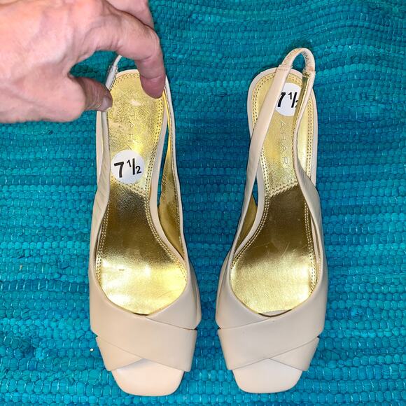 NEW TAHARI CLASSIC NUDE SLINGBACK OPEN TOE PUMPS HEELS 7.5 - Picture 5 of 6